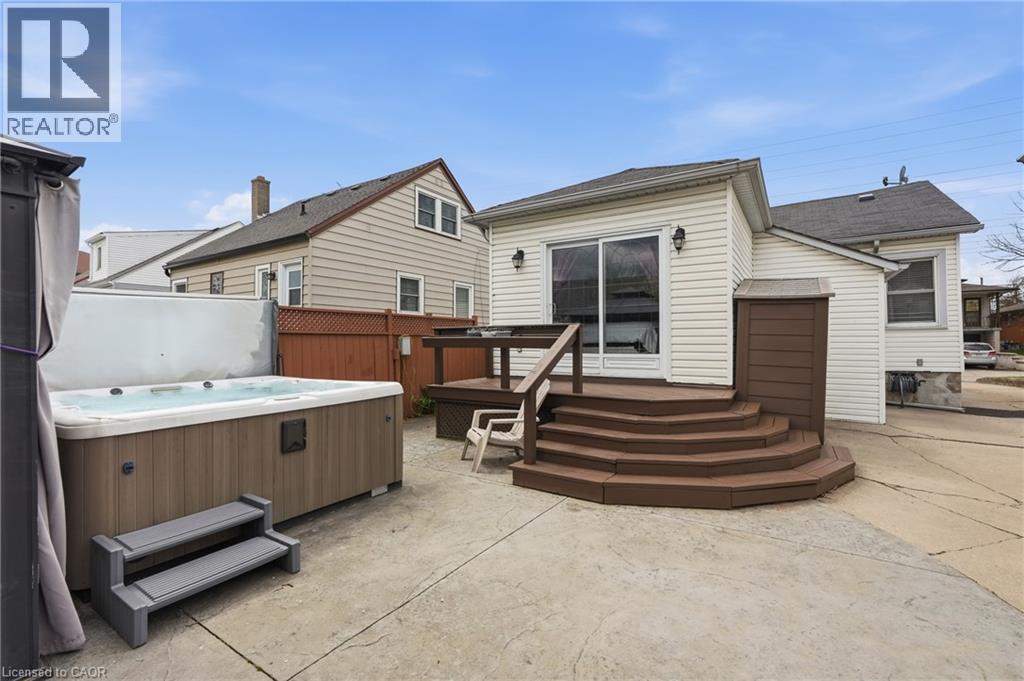 44 SELKIRK Avenue - 34
