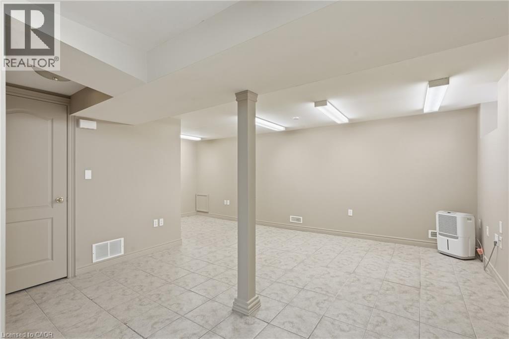 44 SELKIRK Avenue - 28