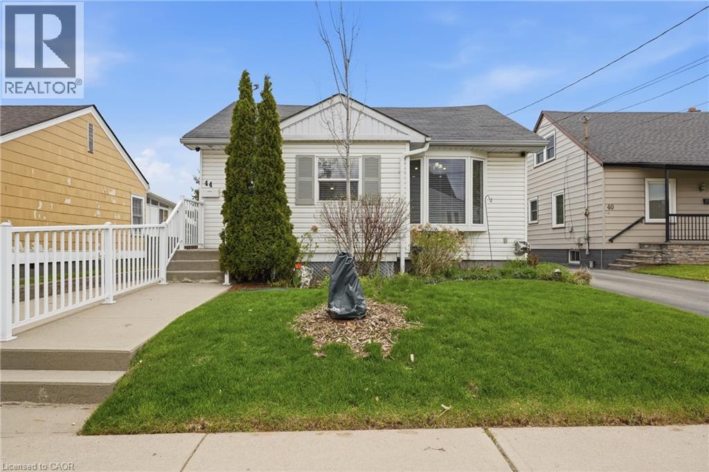 44 SELKIRK Avenue - Image 3