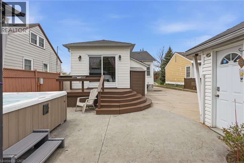 44 SELKIRK Avenue - 32