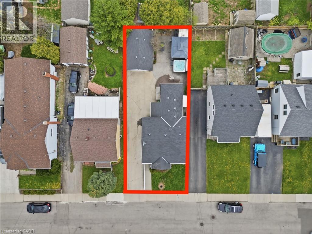 44 SELKIRK Avenue - 45