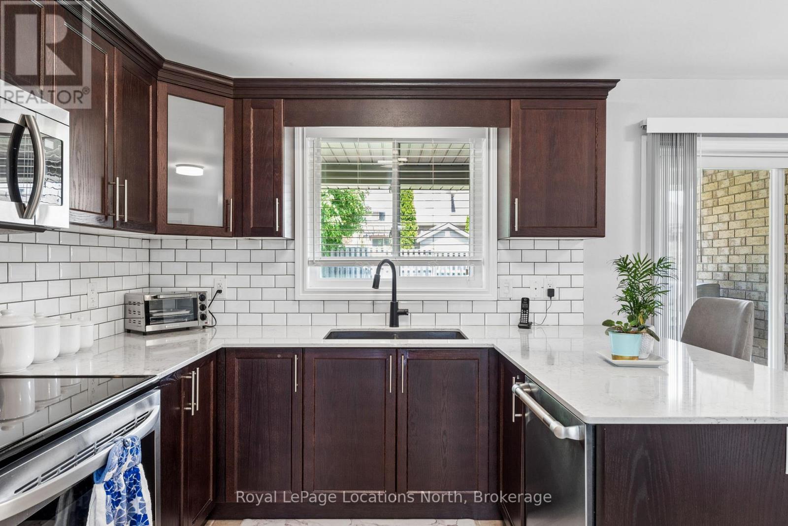 478 SHEWFELT CRESCENT - 19