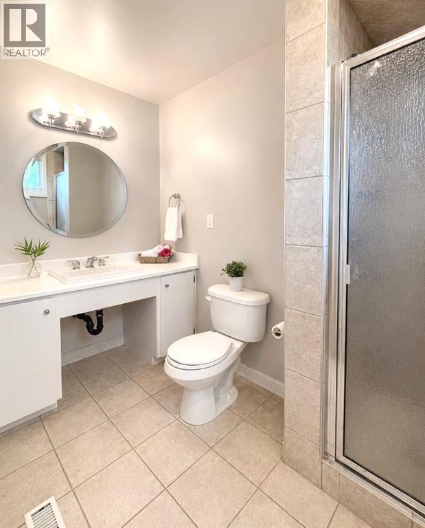19 Meadowview Road SW - 22