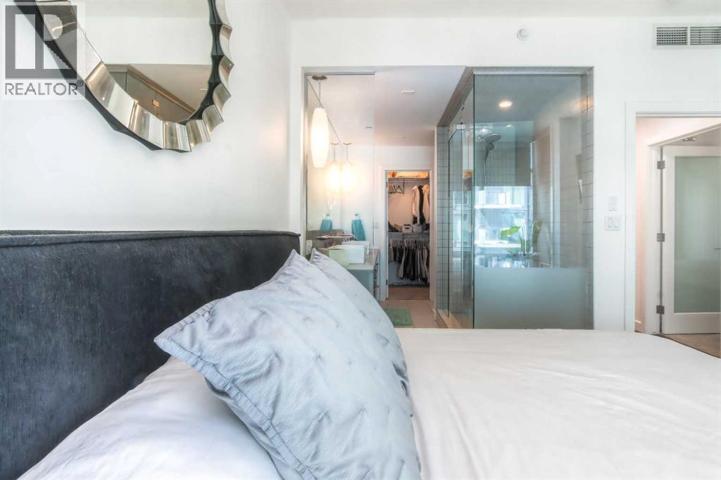 #604 530 12 Avenue SW - 28