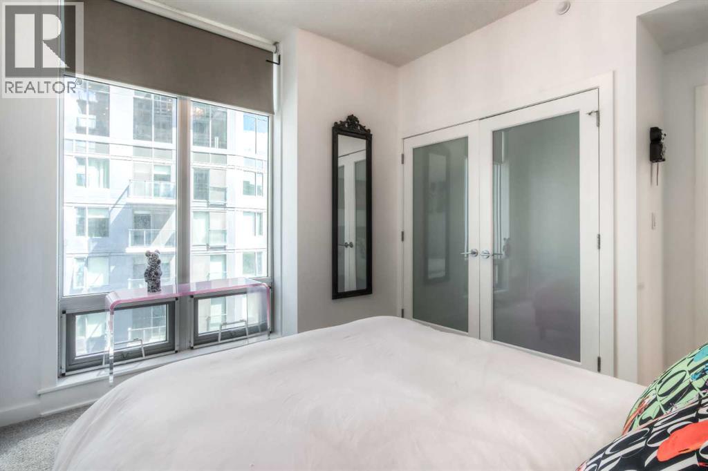 #604 530 12 Avenue SW - 37