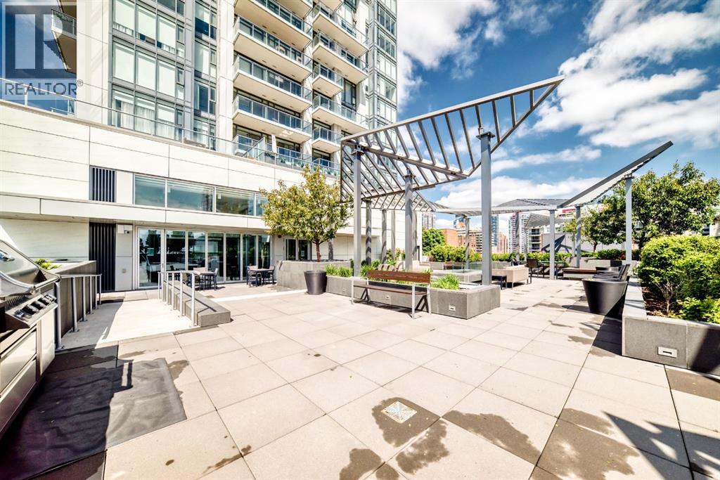 #403 930 16 Avenue SW - 30