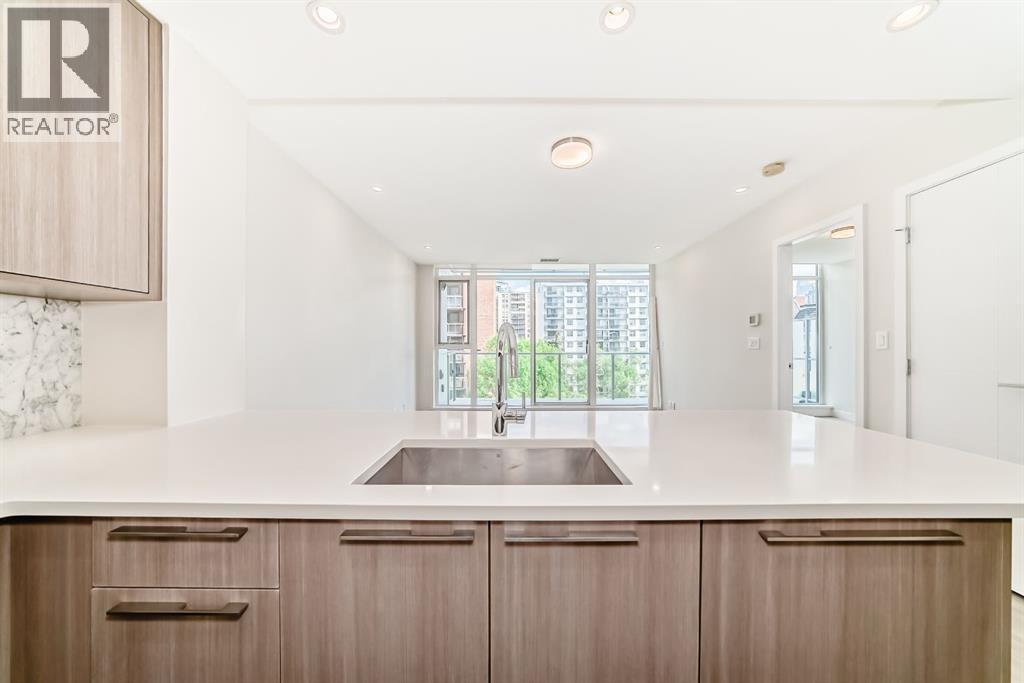 #403 930 16 Avenue SW - 8