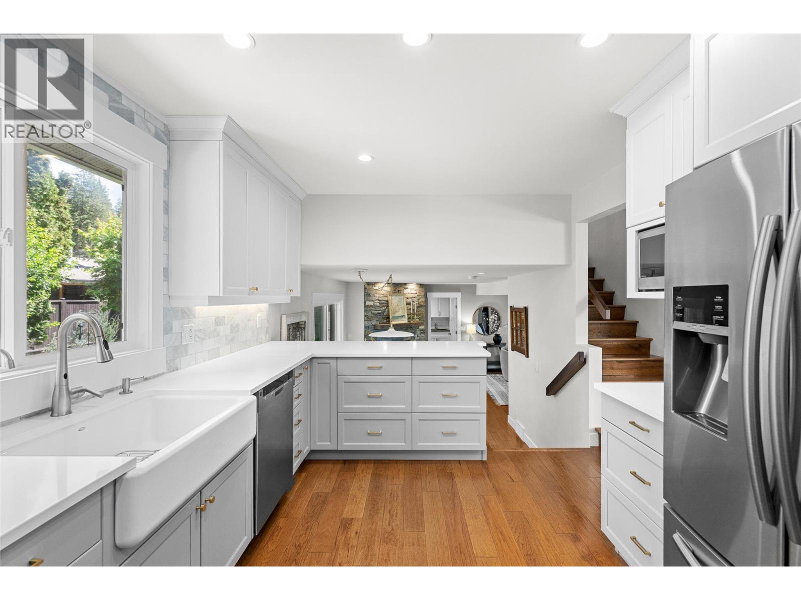 882 Roma Court - 14