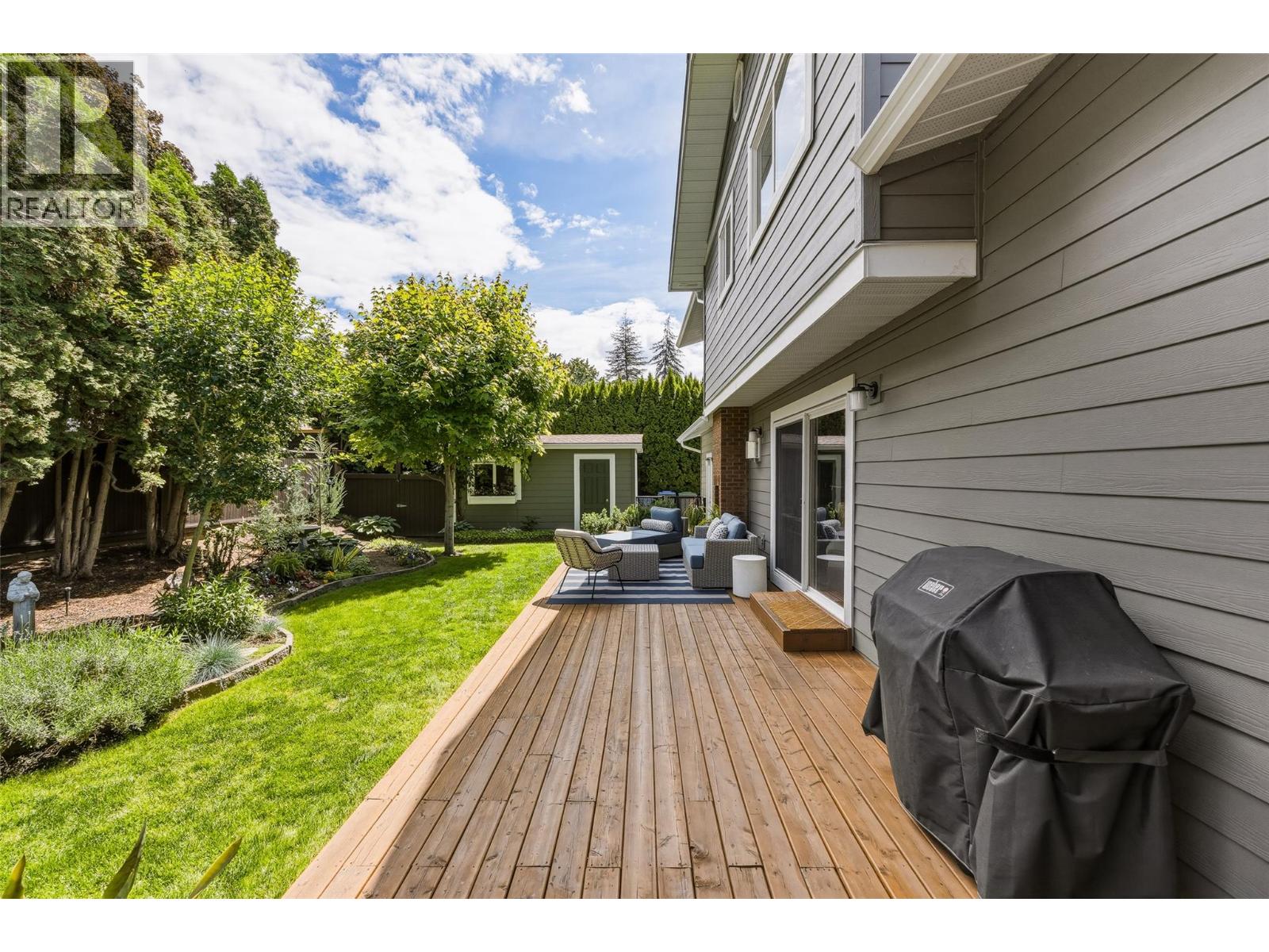  882 Roma Court, Kelowna