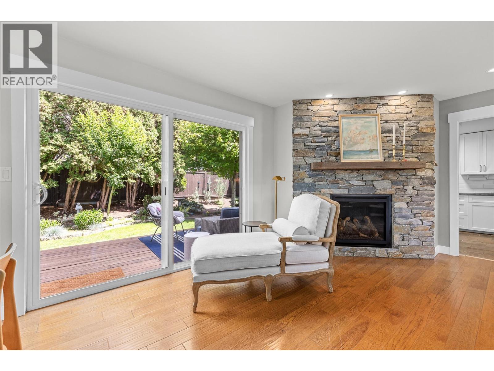  882 Roma Court, Kelowna
