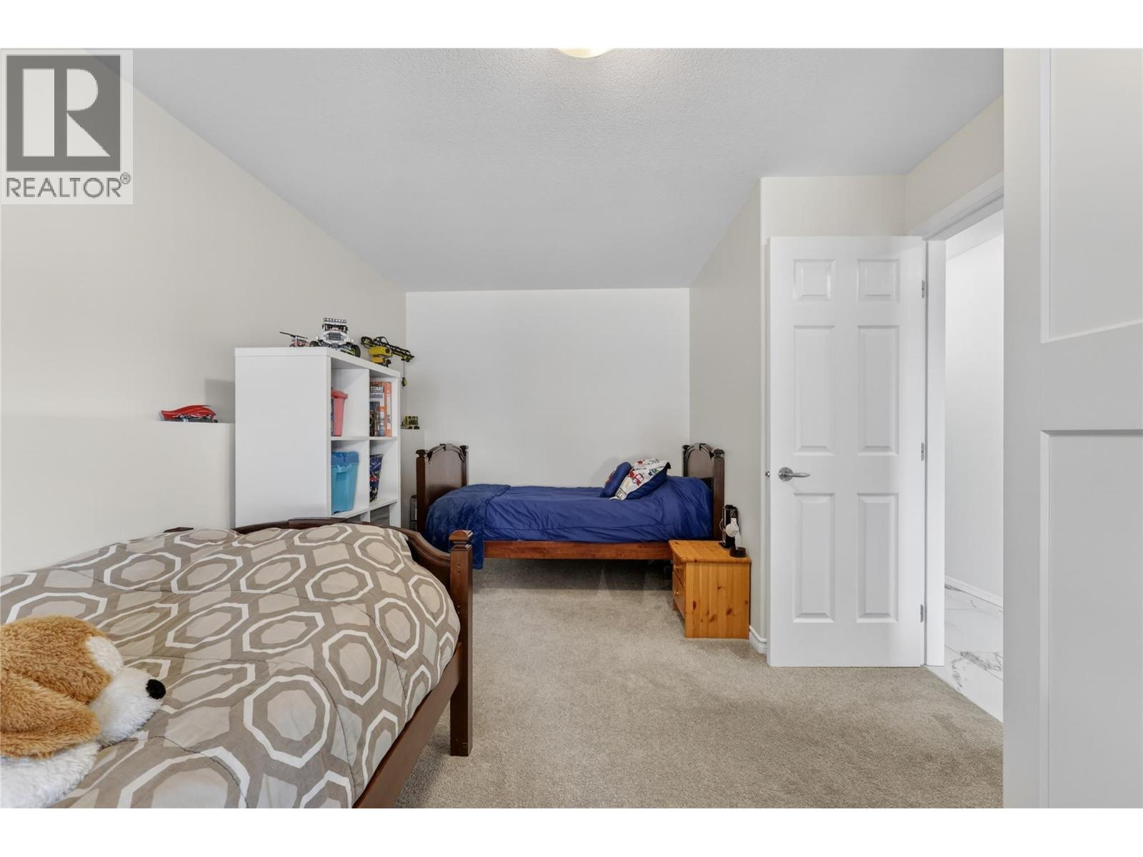 3080 Bridlehill Drive - 33