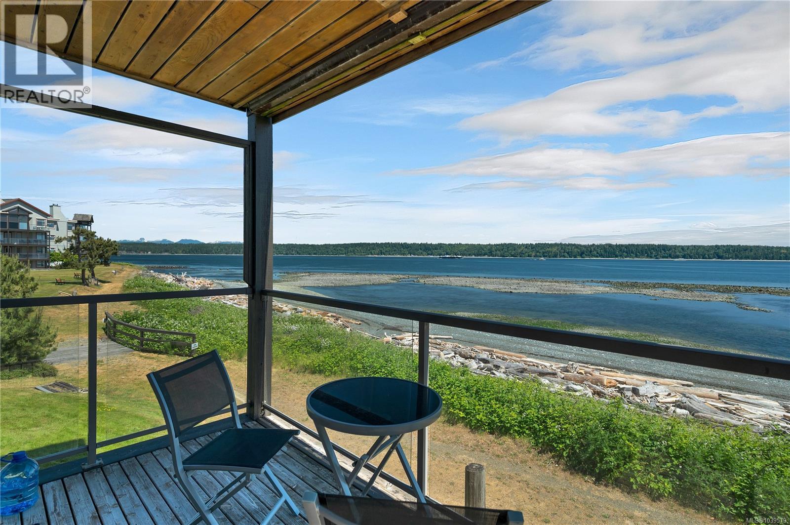 #1202 27 Island Hwy S - 28