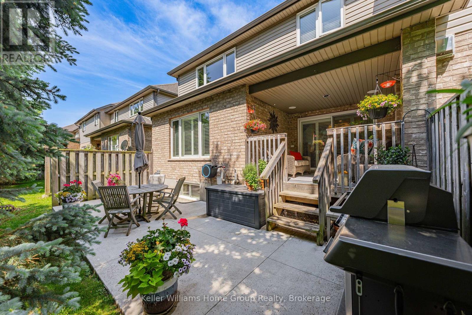 #32 255 SUMMERFIELD DRIVE - 35