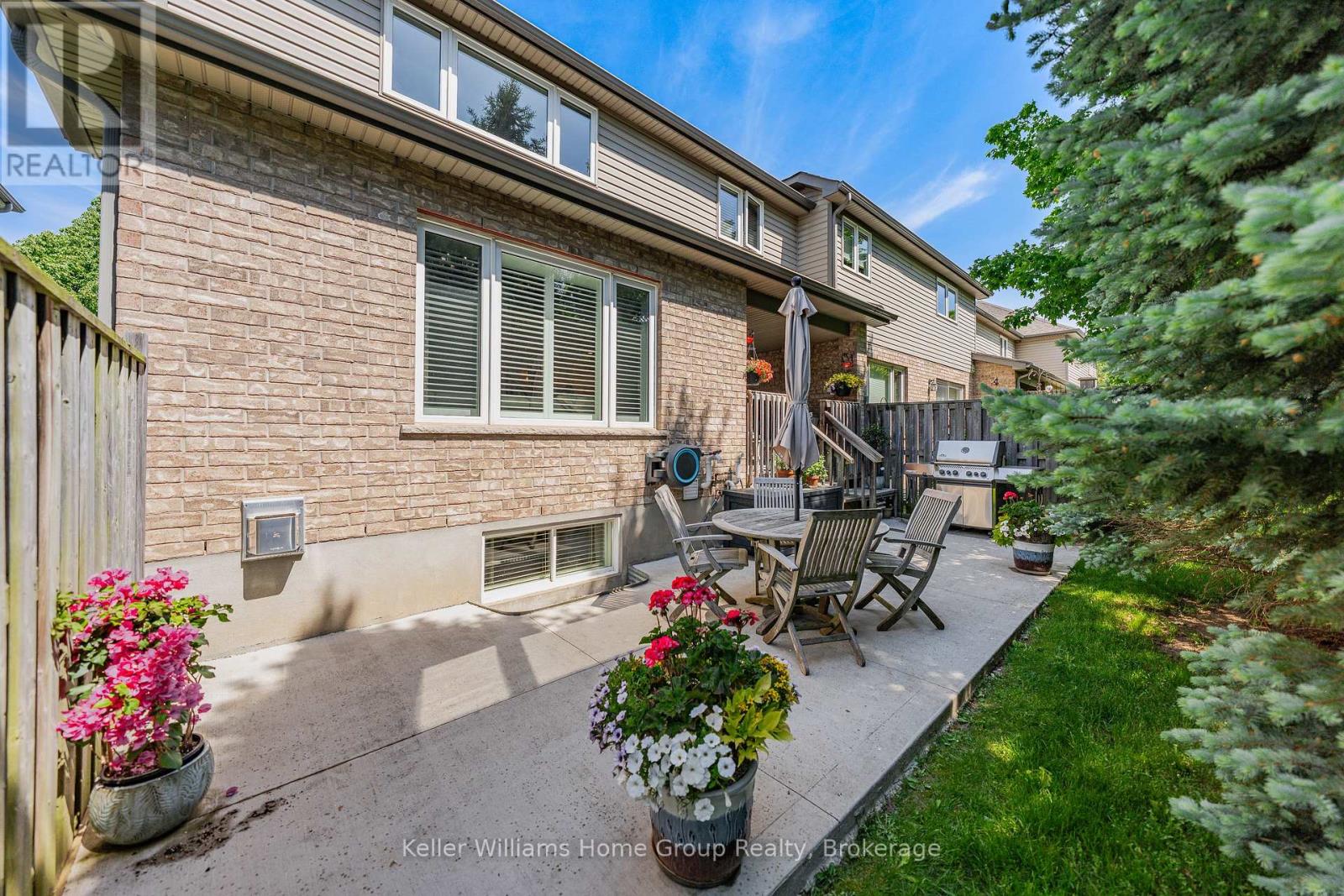 #32 255 SUMMERFIELD DRIVE - 36
