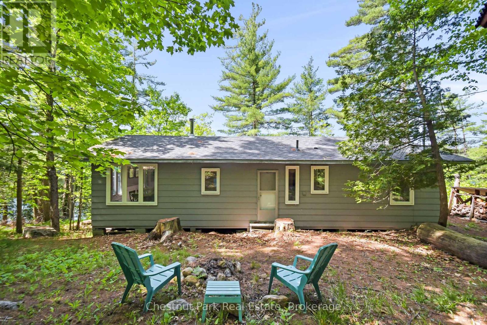 85 TAYLOR ISLAND - 22