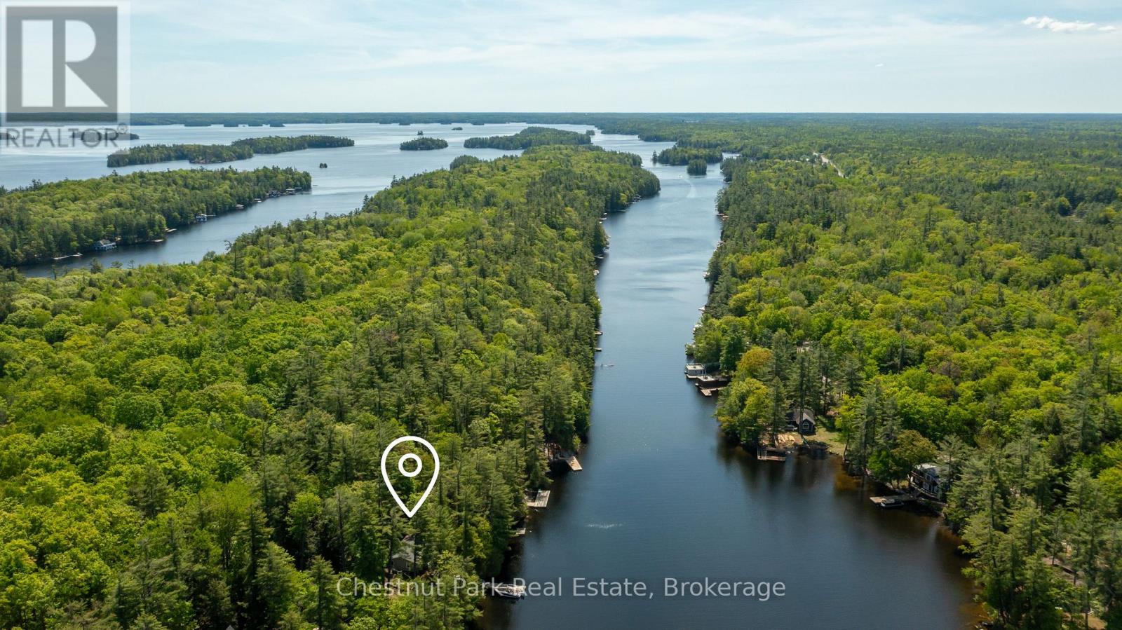 85 TAYLOR ISLAND - 37