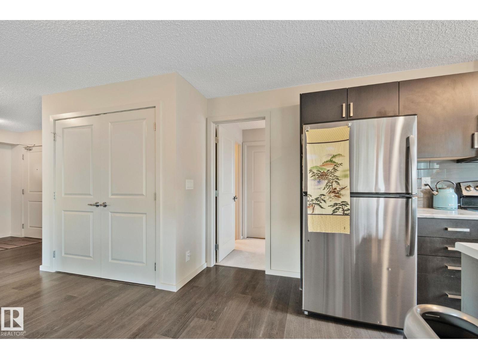 #118 5521 7 AV SW — photo 15