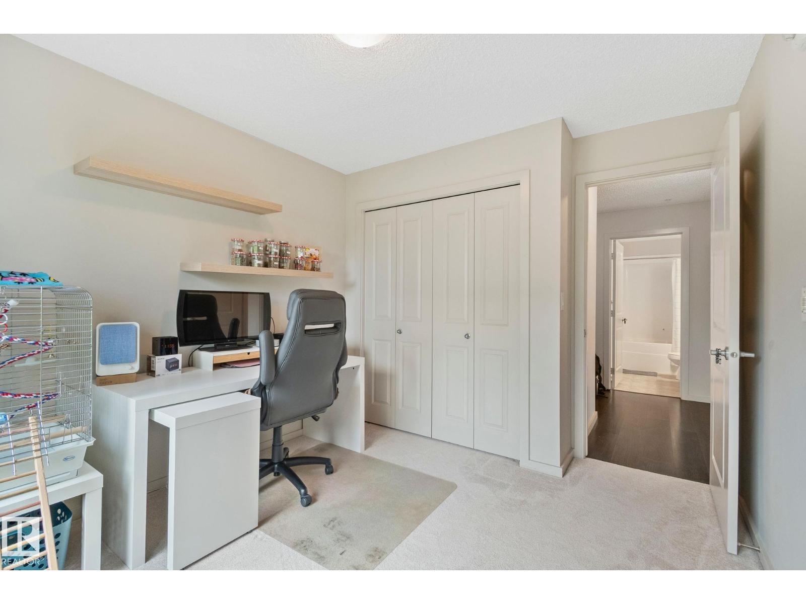 #118 5521 7 AV SW — photo 20