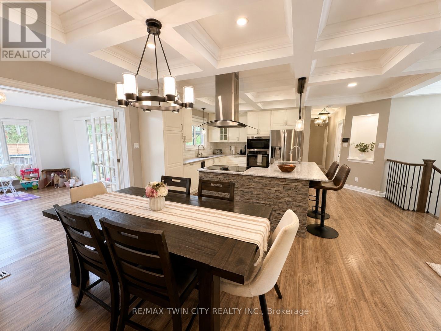 107 ROSSLINN ROAD - 14