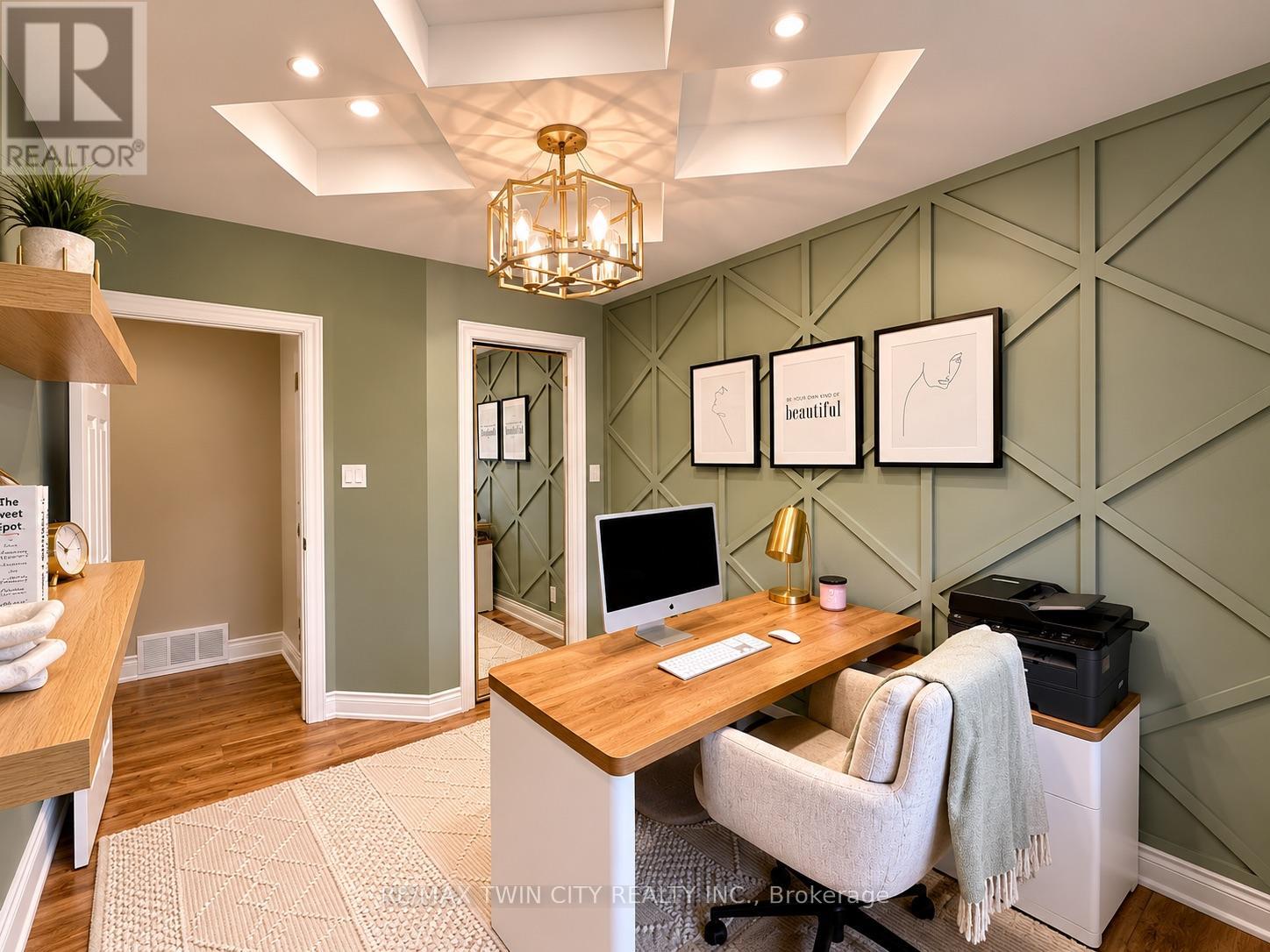 107 ROSSLINN ROAD - 25