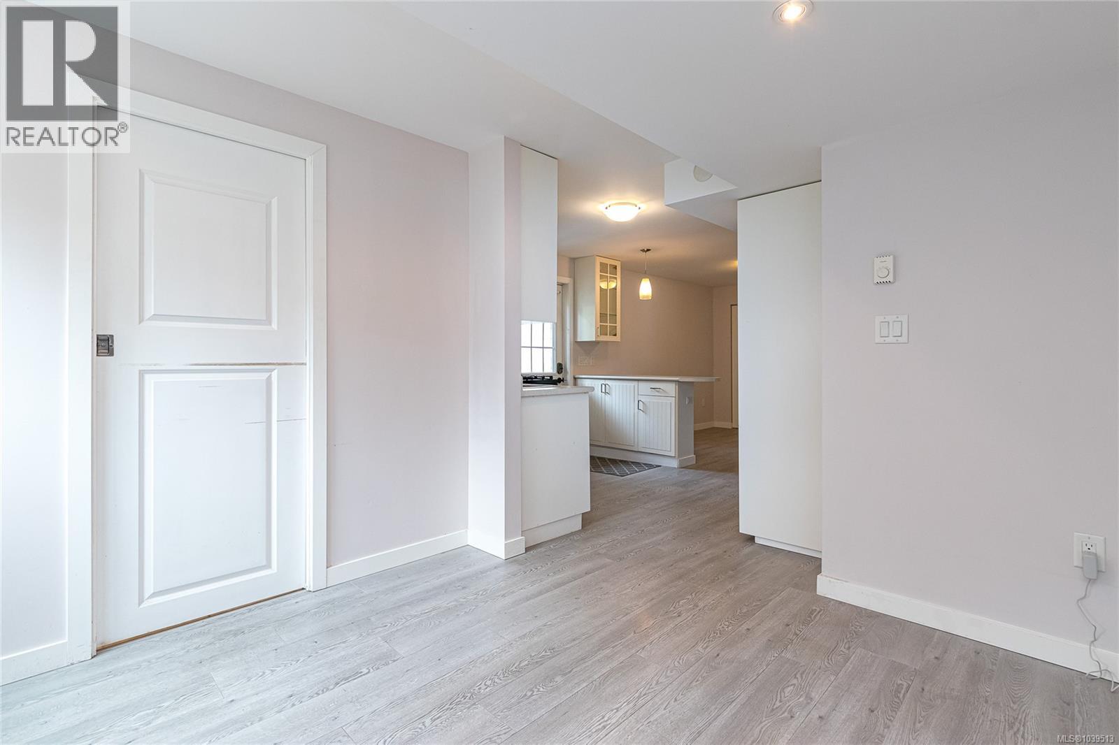 3881 Olivia Pl - 23