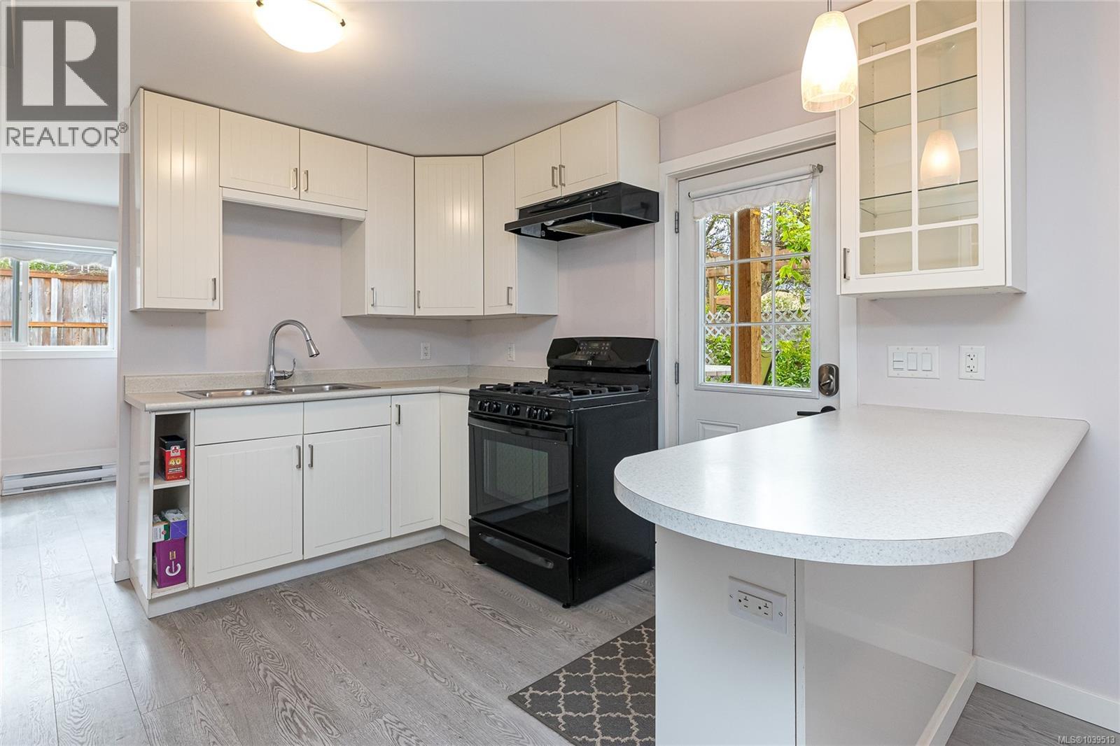 3881 Olivia Pl - 27