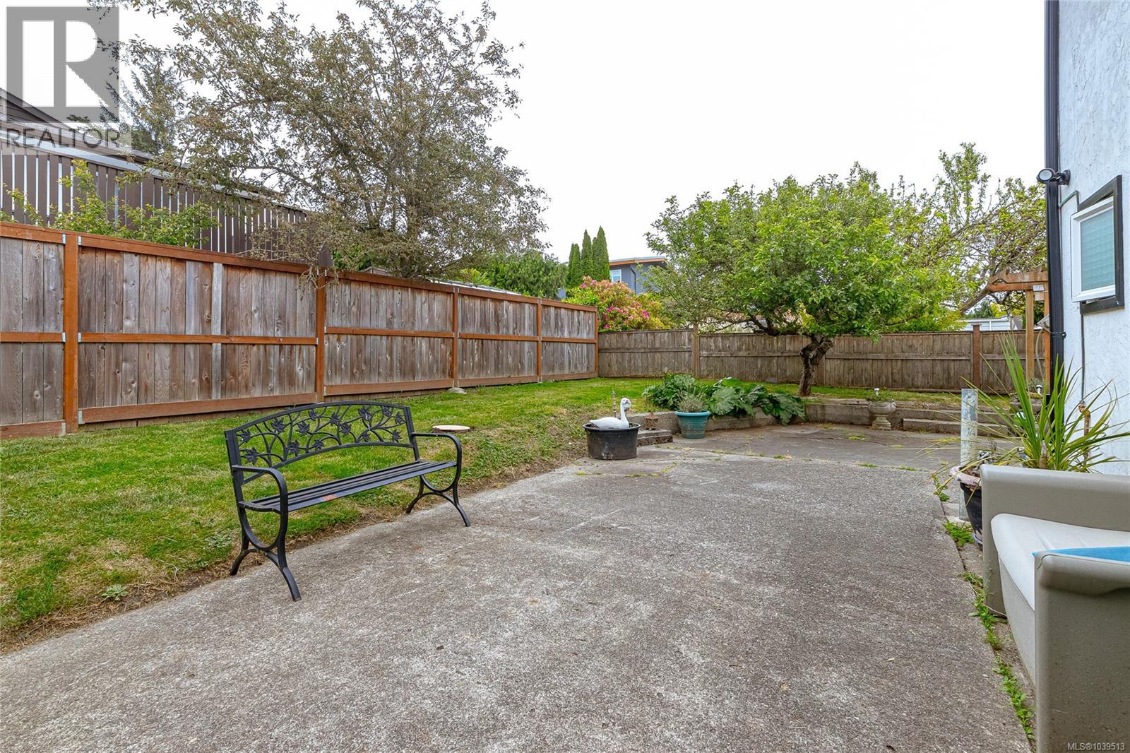 3881 Olivia Pl - 37