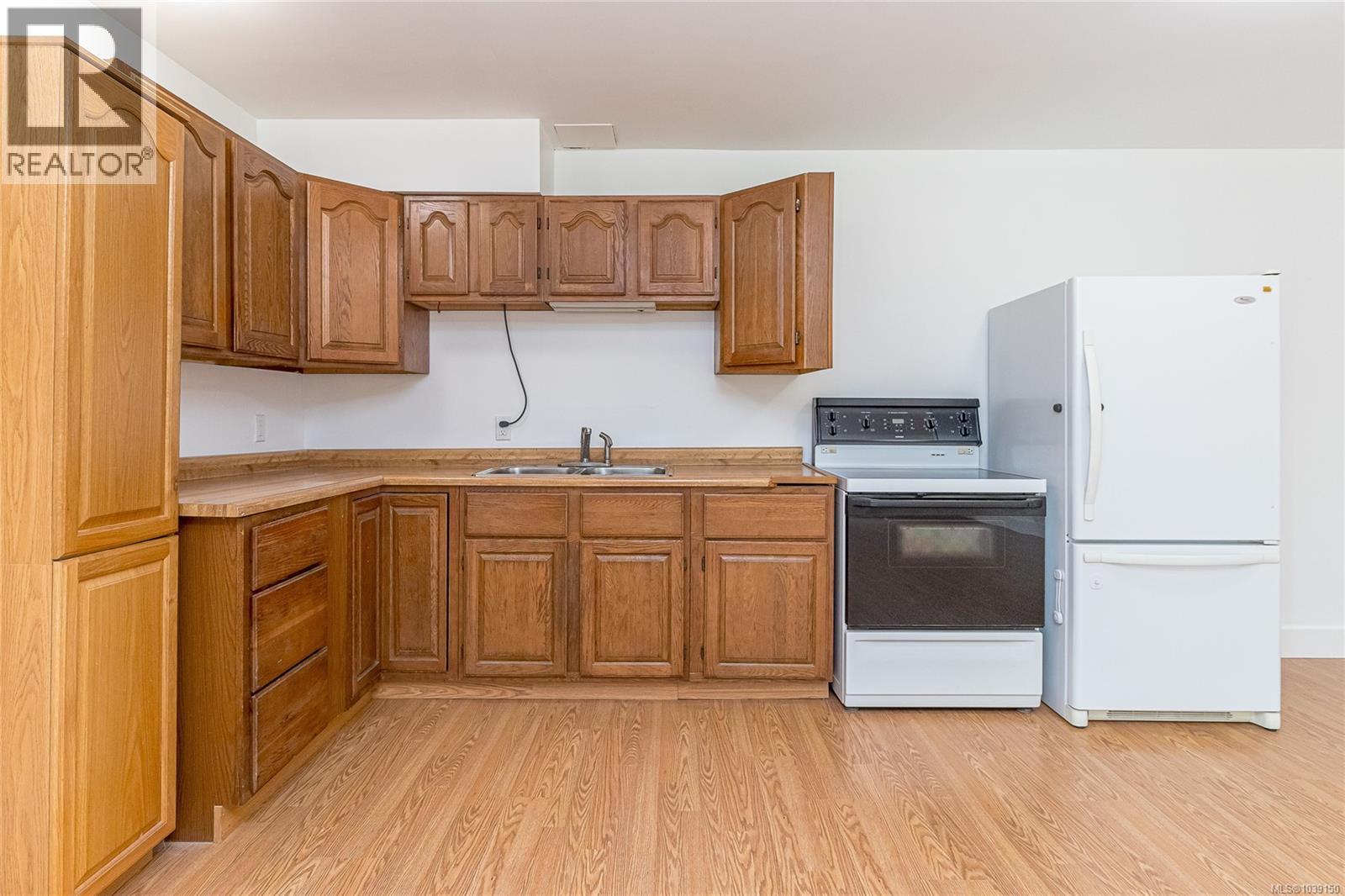 1135 Braithwaite Dr - 32