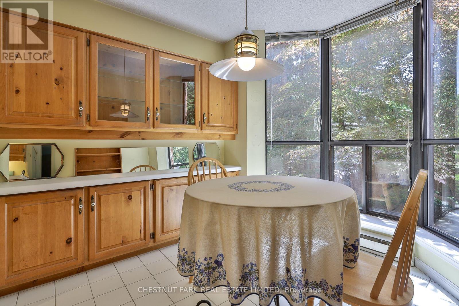#409 2900 YONGE STREET - 18