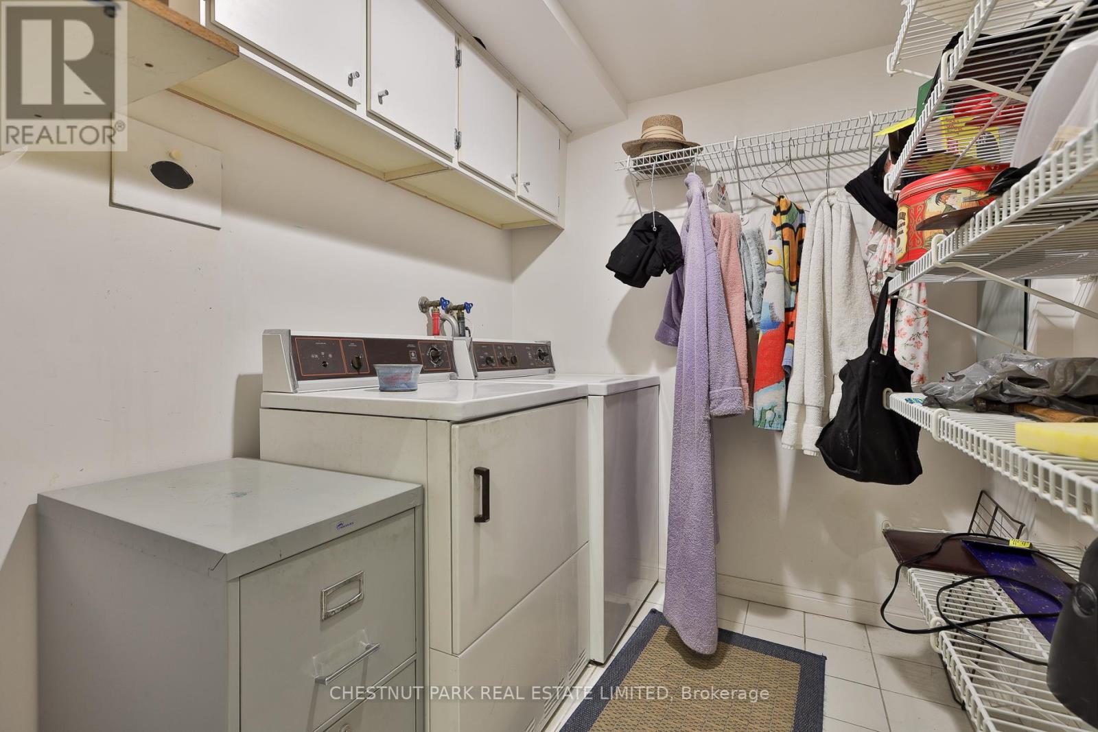 #409 2900 YONGE STREET - 27