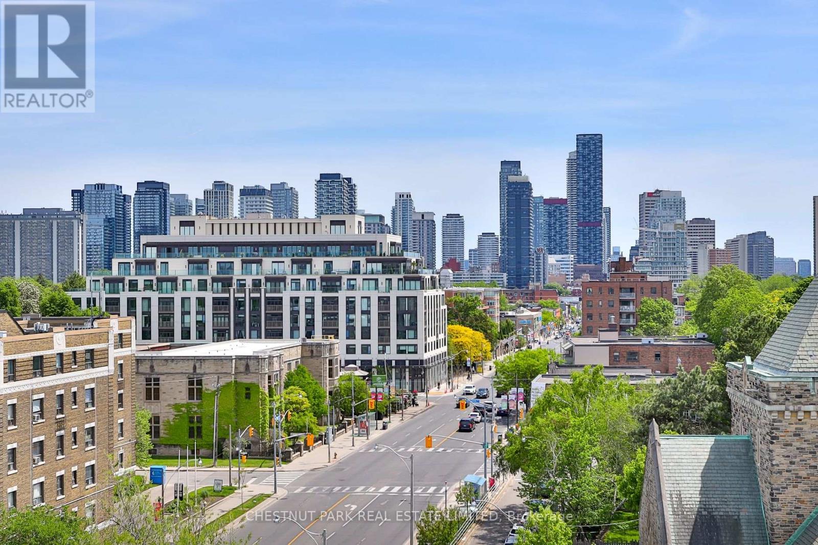 #409 2900 YONGE STREET - 39