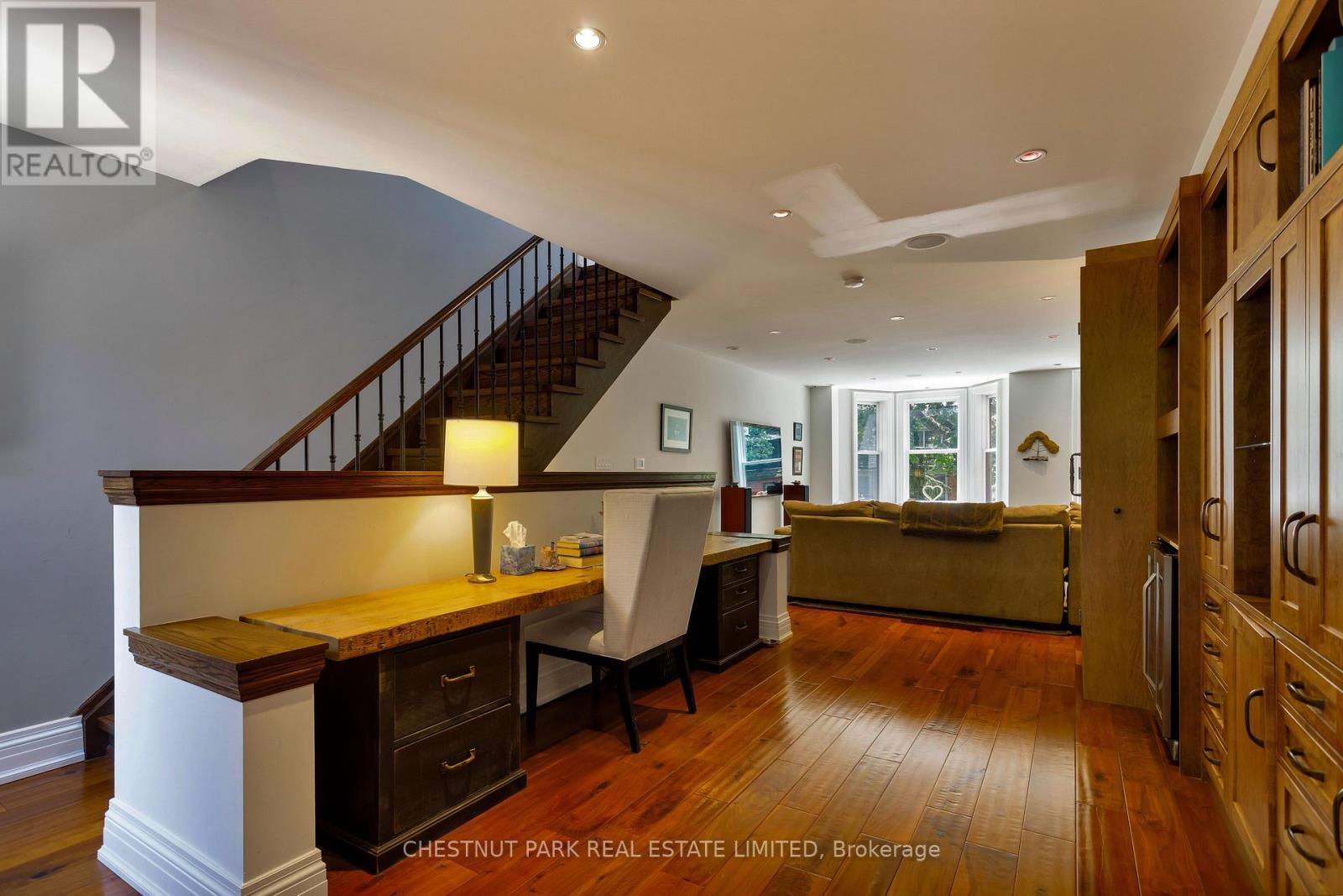 466 WELLESLEY STREET E - 20