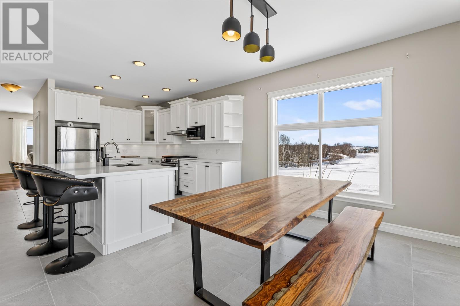 749 CITY VIEW Drive - 17