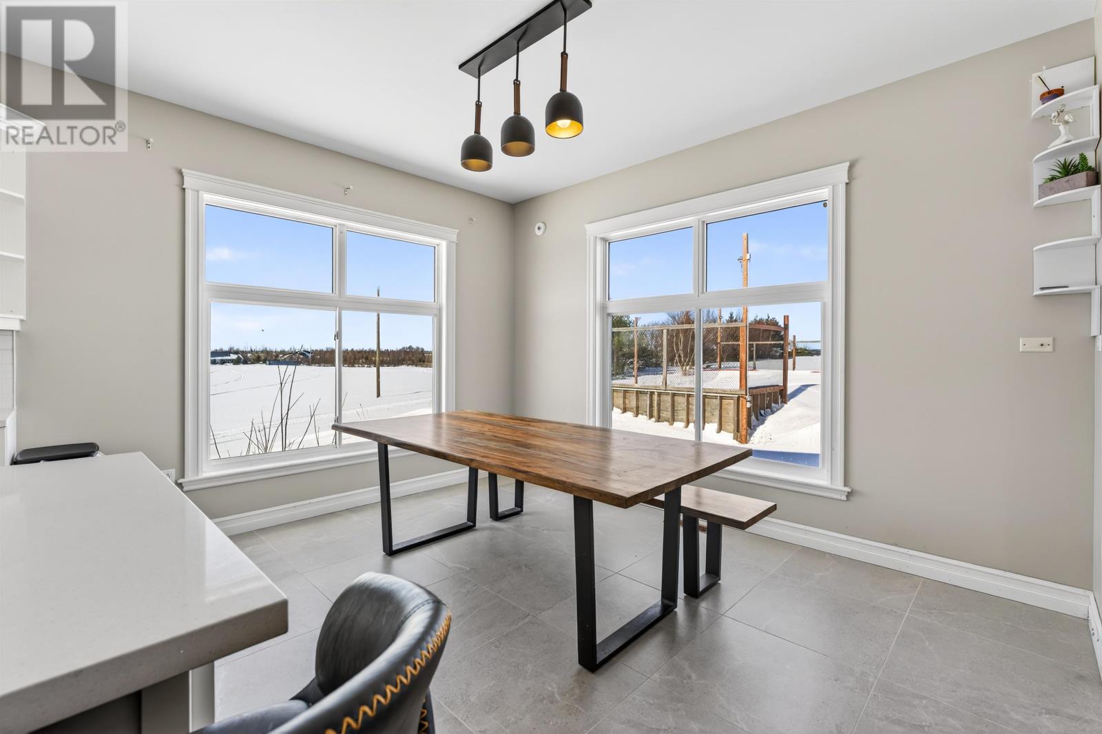 749 CITY VIEW Drive - 18