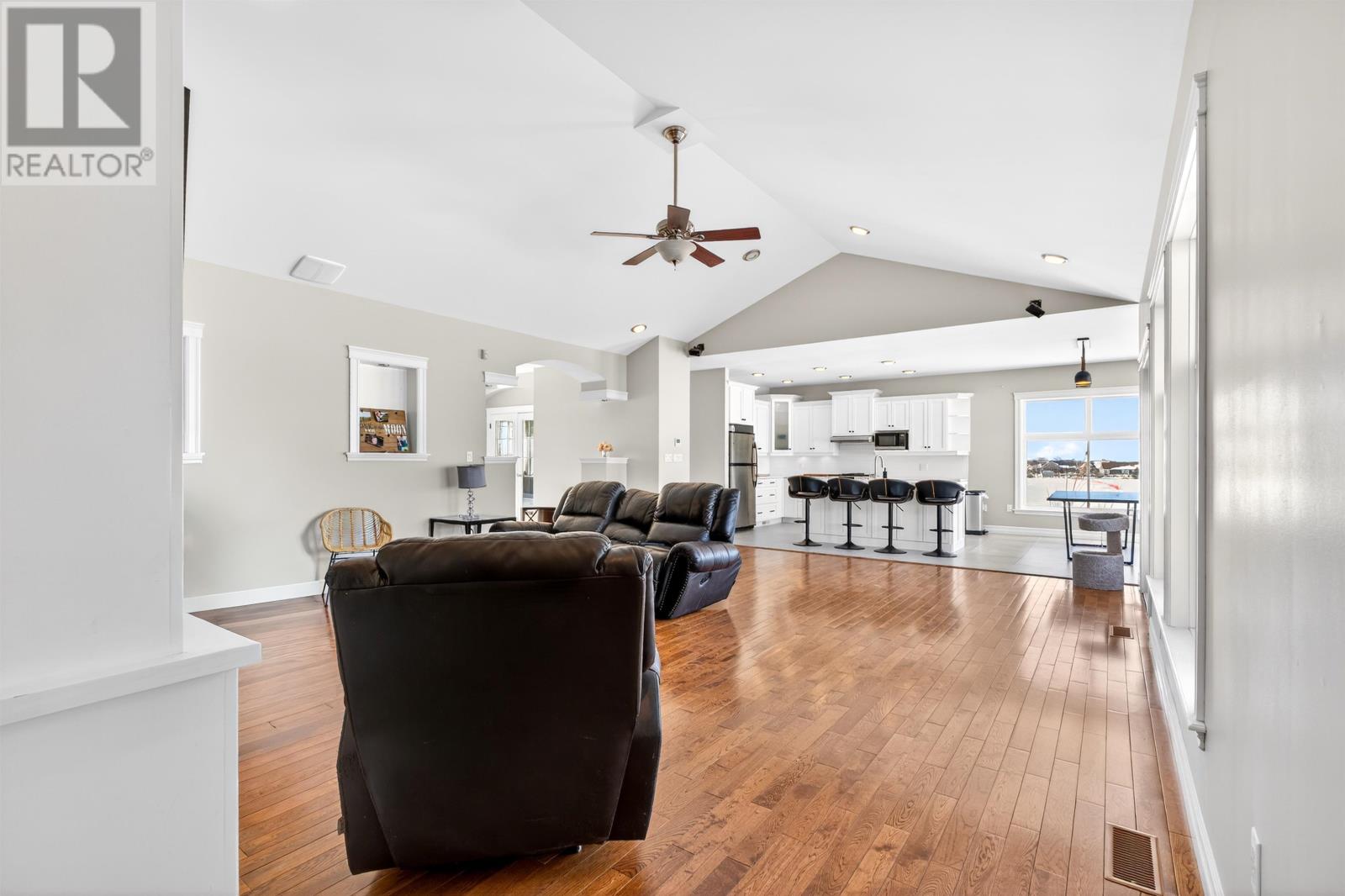 749 CITY VIEW Drive - 7