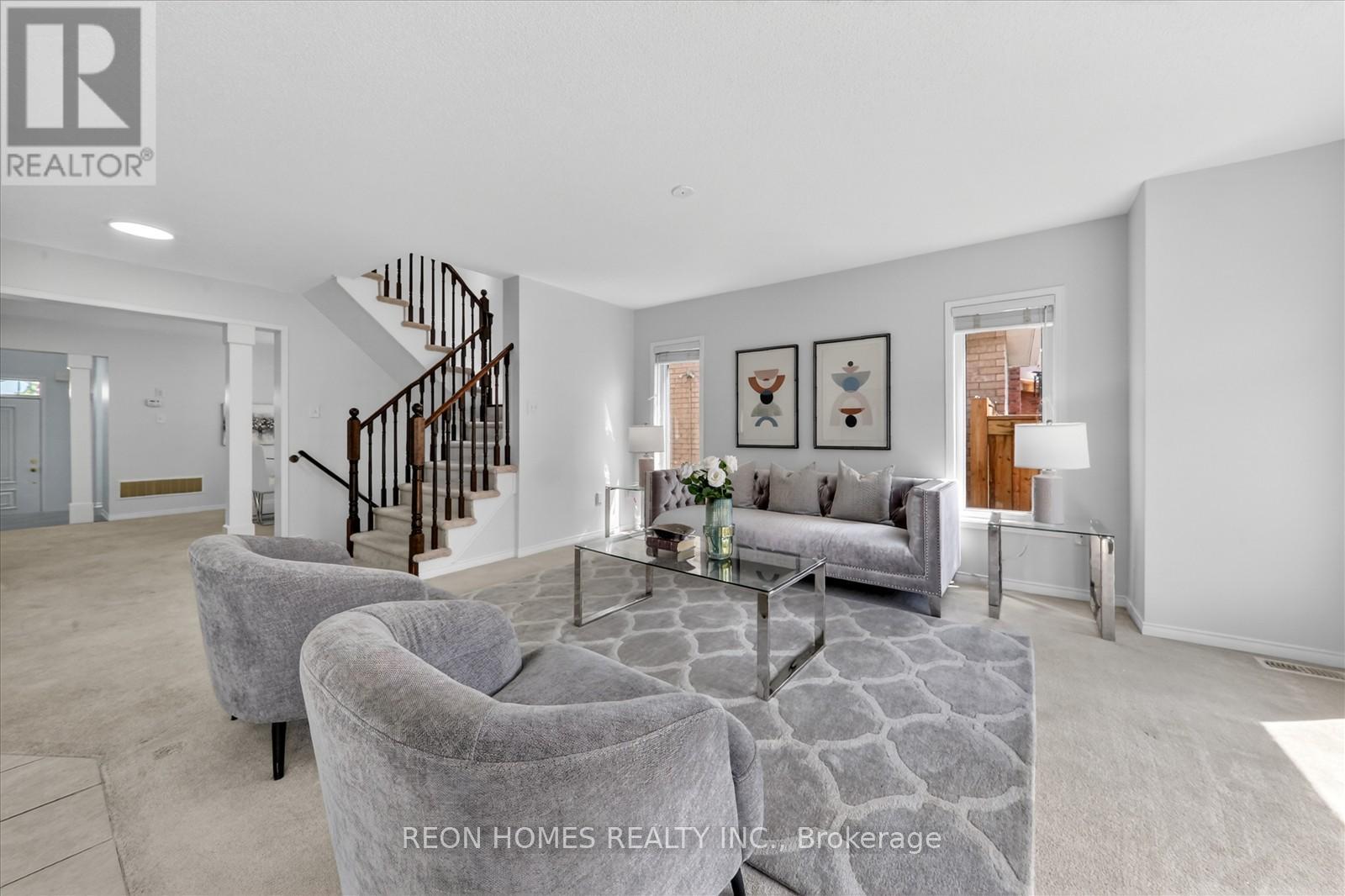 37 RAITHBY CRESCENT - 17