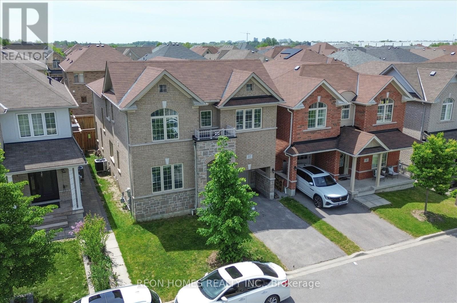 37 RAITHBY CRESCENT - Image 2