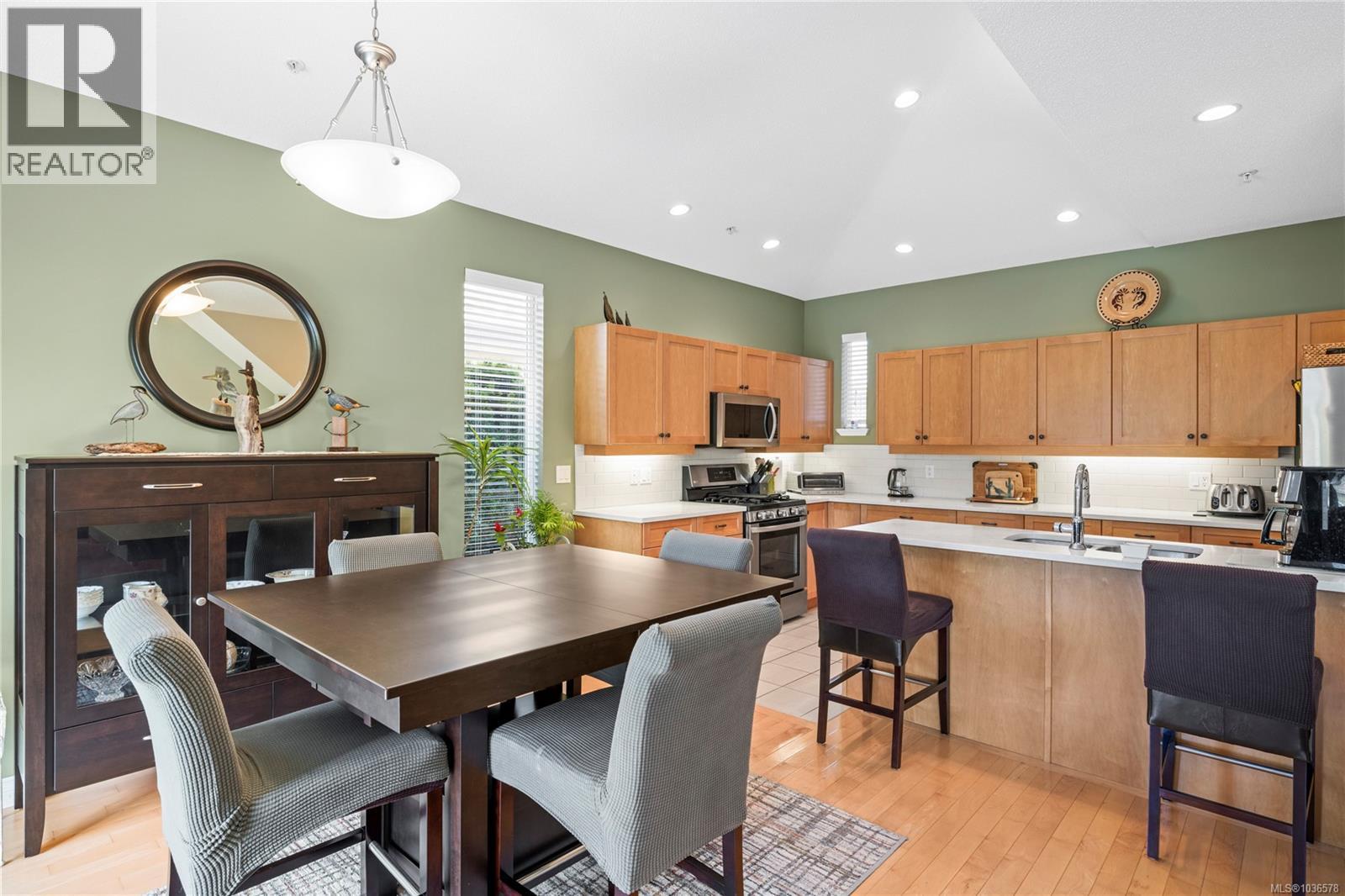 #114 730 Barclay Cres - 7