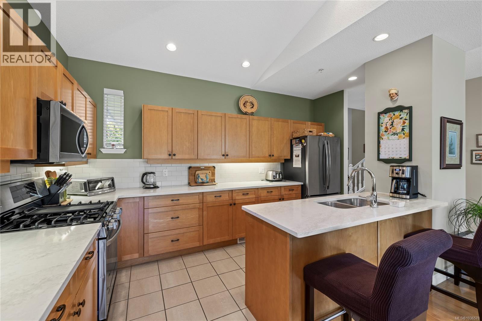 #114 730 Barclay Cres - 5