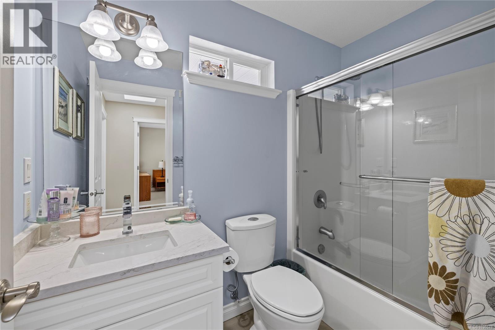 #114 730 Barclay Cres - 39