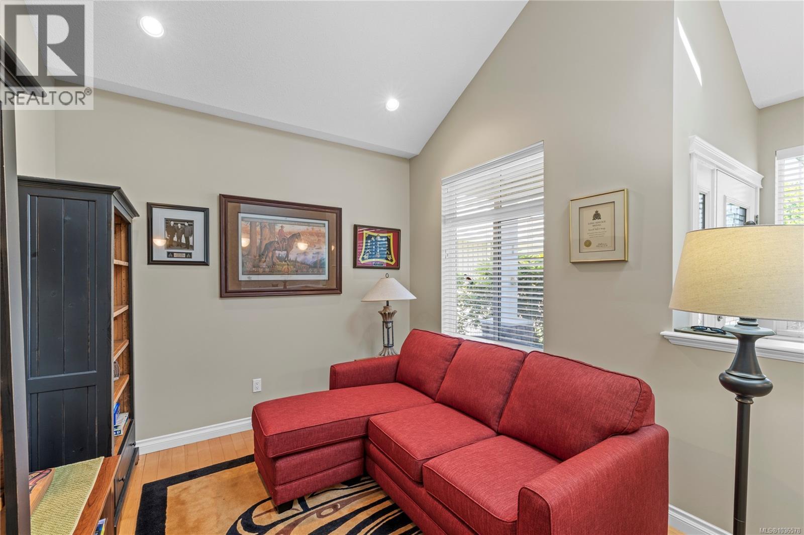 #114 730 Barclay Cres - 17