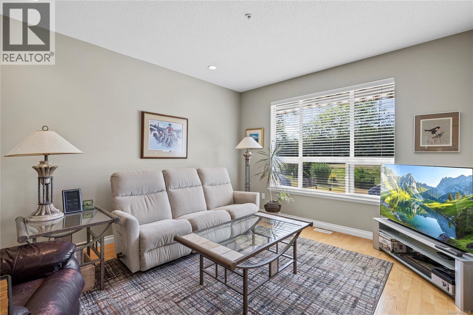 #114 730 Barclay Cres - 26