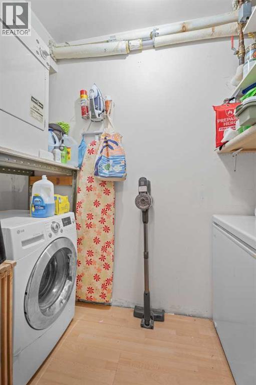 #101 3809 45 Street SW - 14