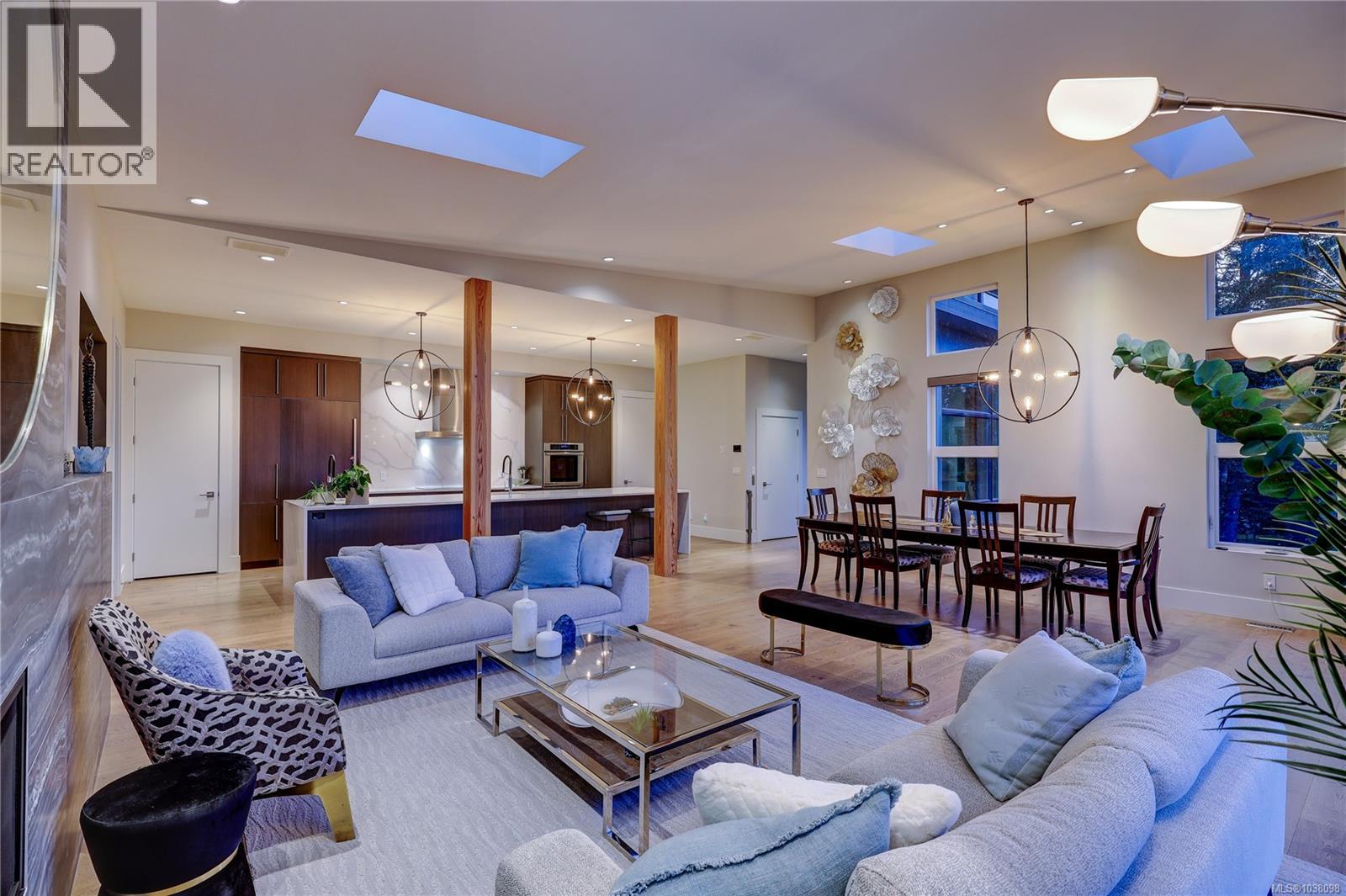 3450 Dolphin Dr - 31