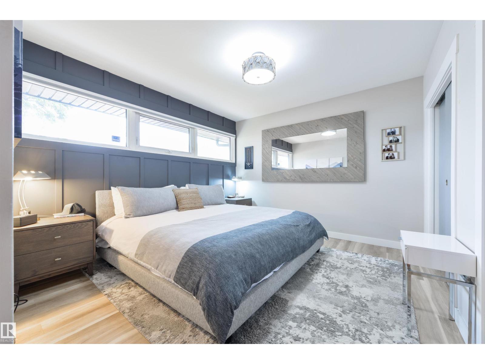 14307 86 AV NW - 19