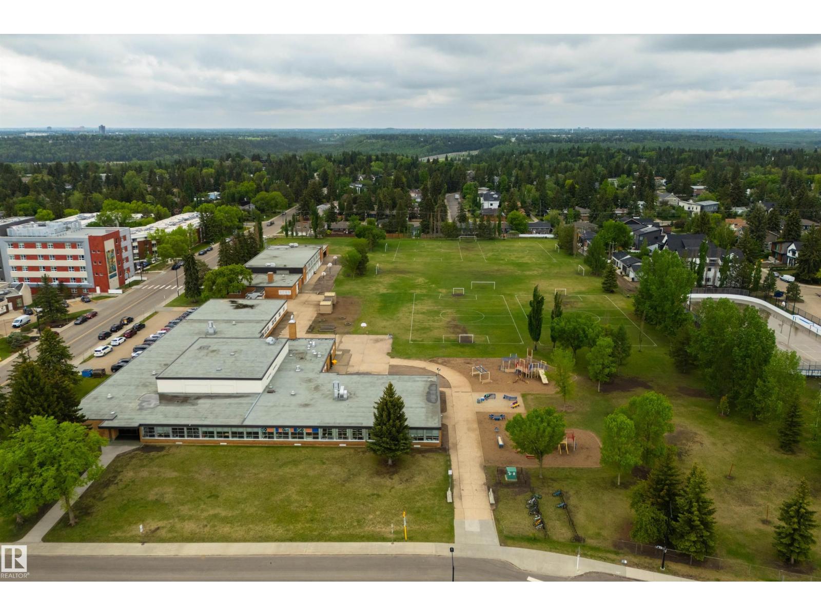 14307 86 AV NW - 41