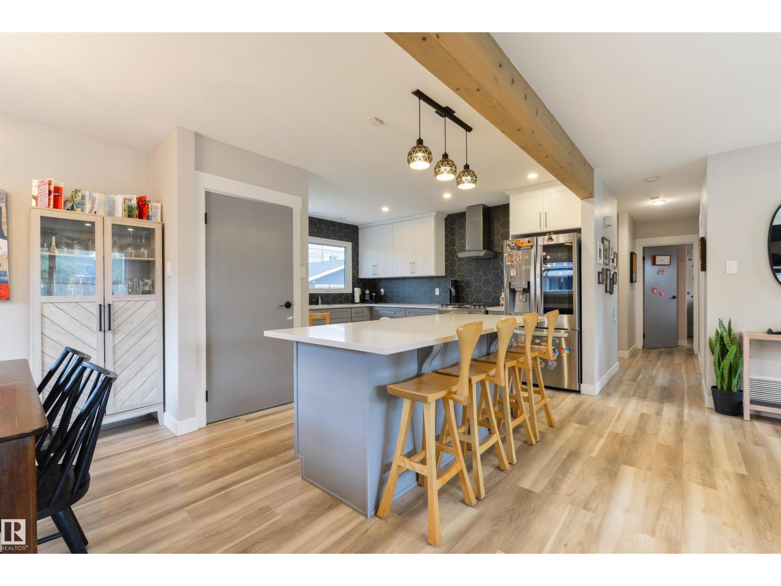 14307 86 AV NW - 8