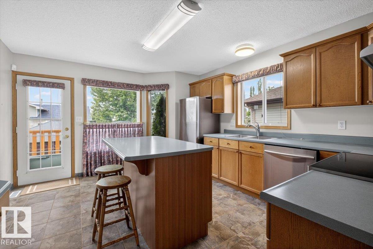 3928 30 ST NW - 15