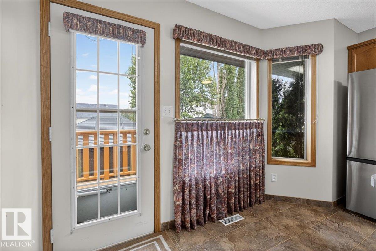 3928 30 ST NW - 21