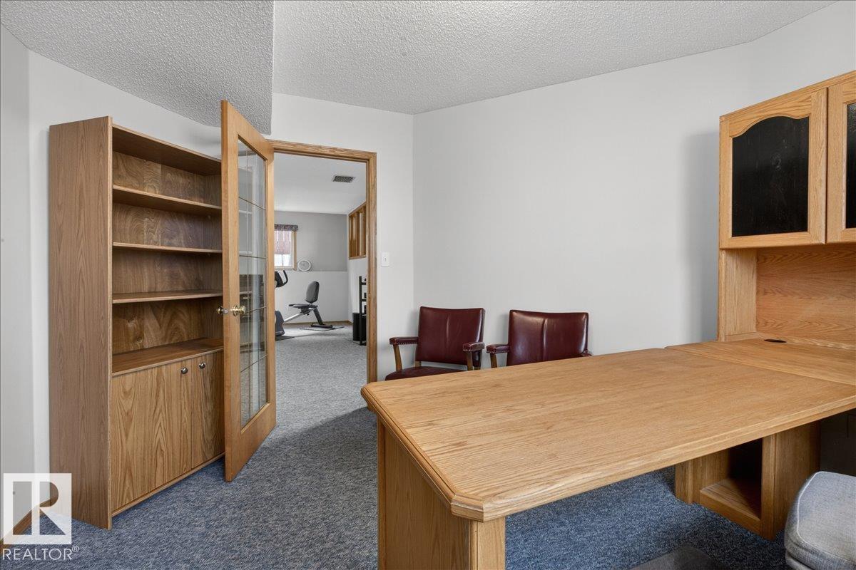 3928 30 ST NW - 43